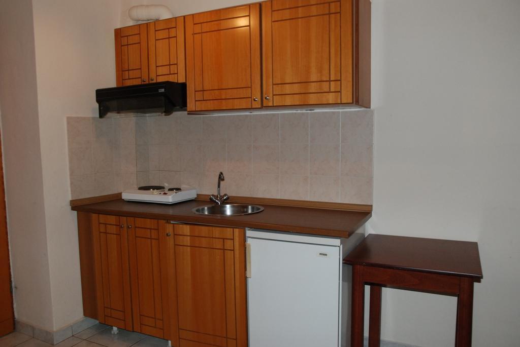 סקאלה סוטירוס Monemvasia Hotel חדר תמונה